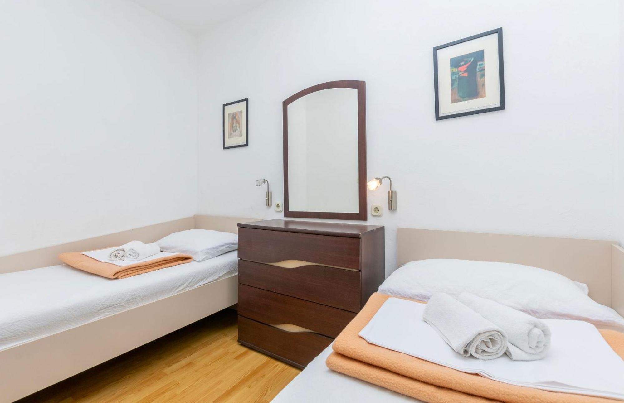 Apartments Ivo - Sea View; Pisak Exterior photo