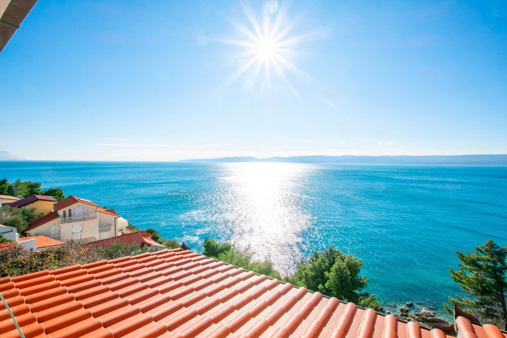 Apartments Ivo - Sea View; Pisak Exterior photo