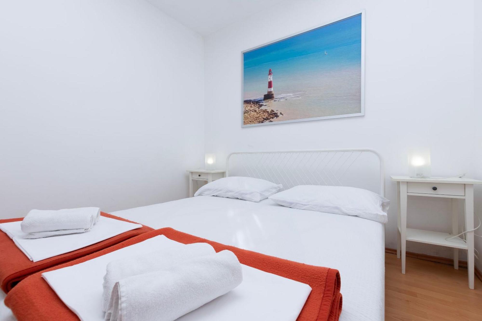 Apartments Ivo - Sea View; Pisak Exterior photo