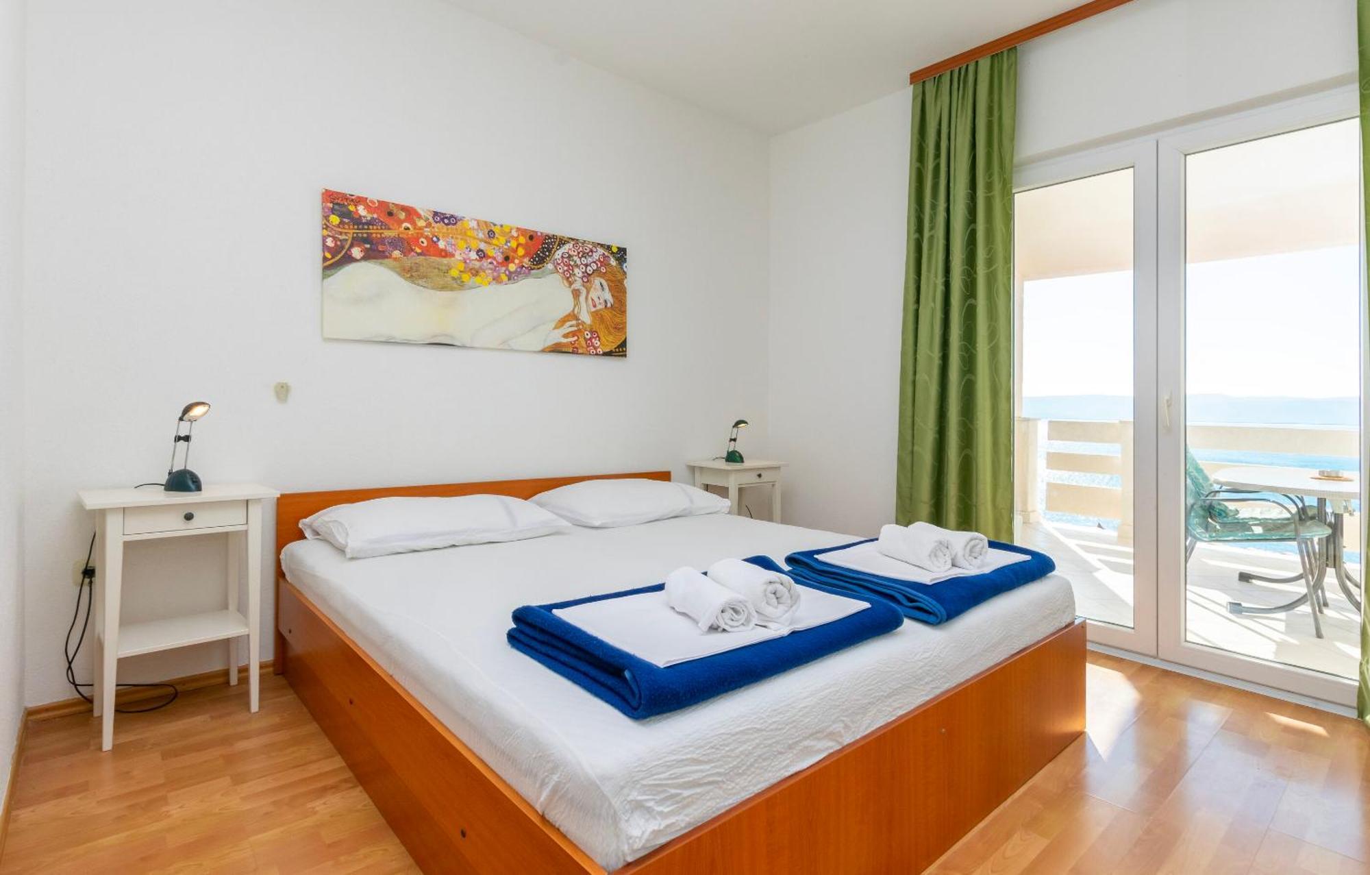 Apartments Ivo - Sea View; Pisak Exterior photo