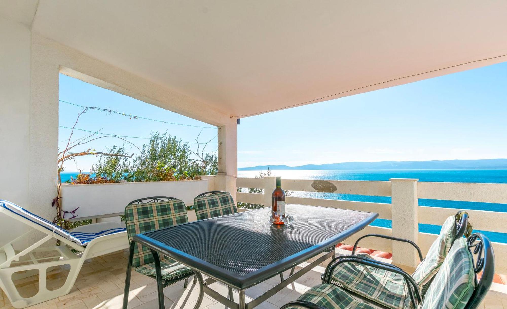 Apartments Ivo - Sea View; Pisak Exterior photo